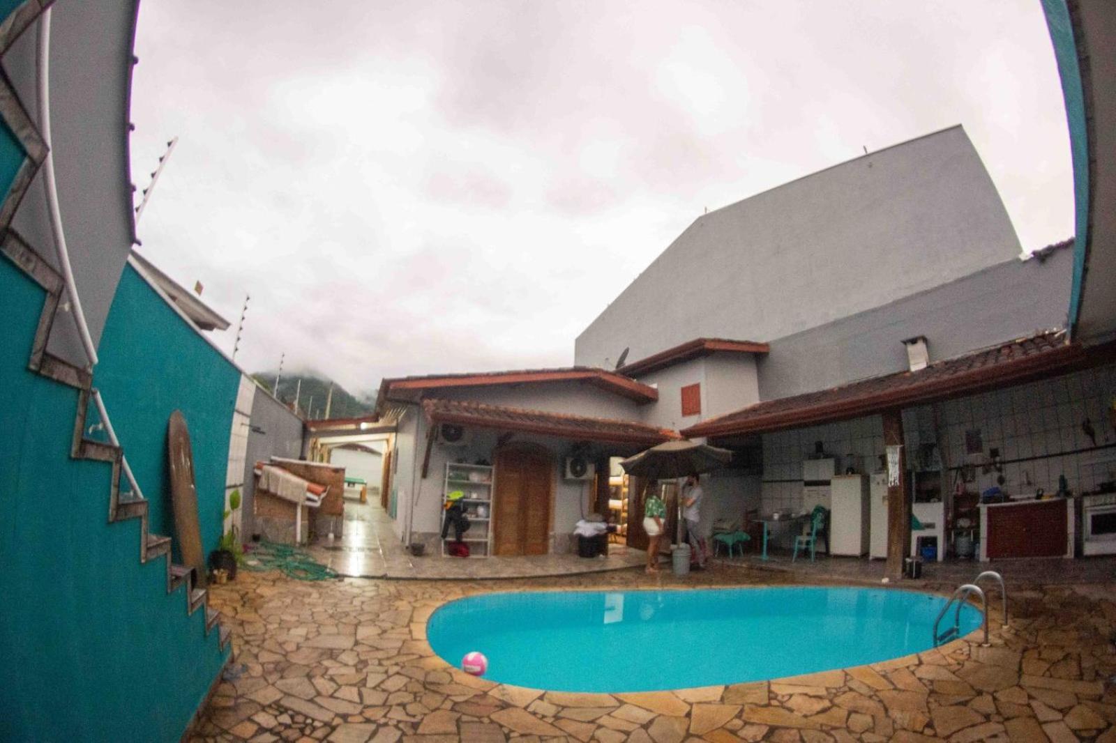 Casa 51 Hostel Ubatuba Exterior photo