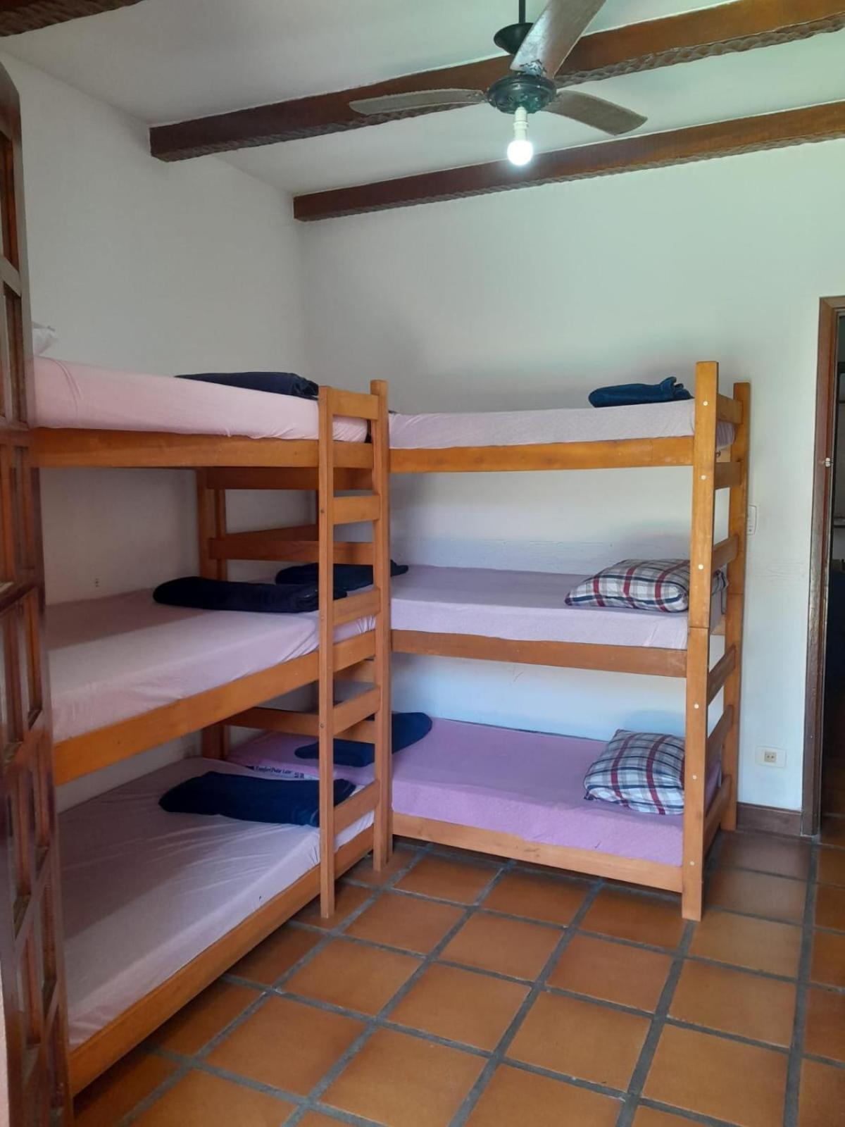 Casa 51 Hostel Ubatuba Exterior photo